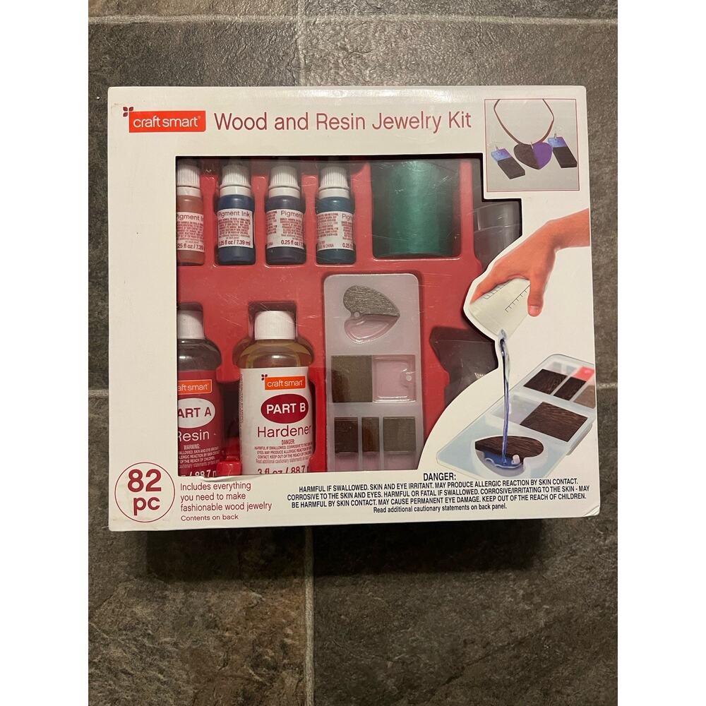 Craft Smart Wood And Resin Jewelry Kit New-82 Piece DIY Pendant Earrings Make It